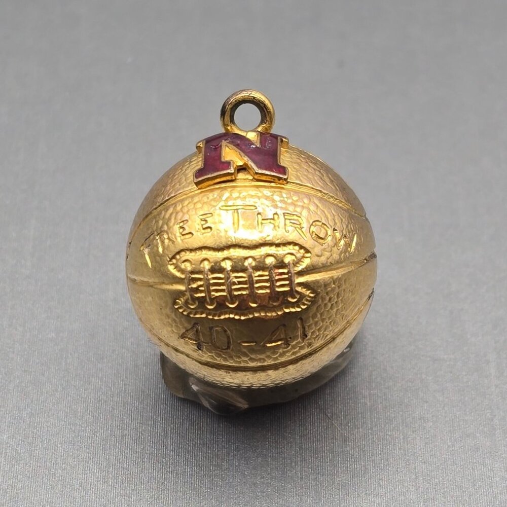 VTG 1940s 10k Gold Filled Nebraska Free Throw Basketball Pendant Sports Charm - Picture 13 of 13